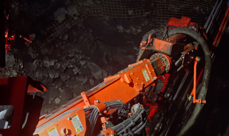 Production Drift Mining for a Nevada Gold Mine